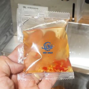 gói nước mắm sử dụng máy đóng gói